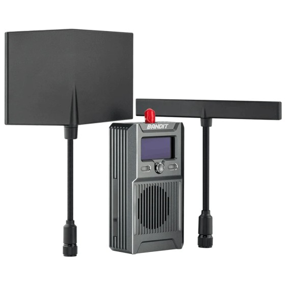 RadioMaster Bandit ExpressLRS 915MHz RF Module Built-in TCXO Oscillator High Contrast OLED Display High Efficiency Cooling Drone
